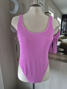 Pink Ribbed Scoop Neck Suit